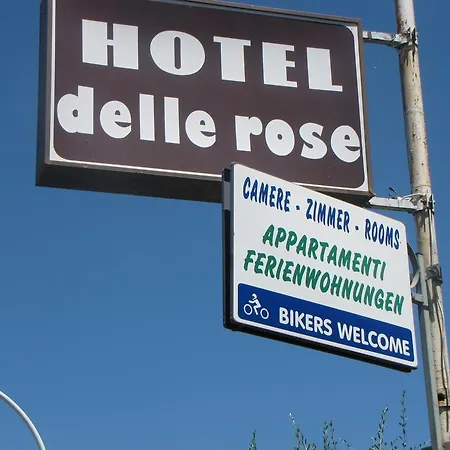 فندق Delle Rose *